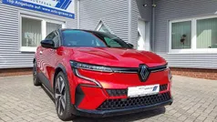 Rot (rot) Gebraucht 2022 Renault Mégane Techno SUV | 31.900 € (Fairer Preis)
