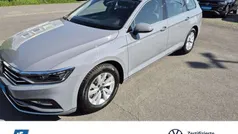 Gebraucht 2024 VW Passat Elegance Kombi | 33.999 € (Fairer Preis)