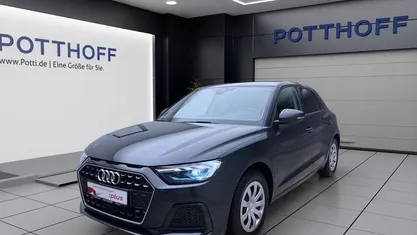 Gebraucht Audi A1 Sportback Advanced 95 PS (69 kW) 2025 Manhattangrau metallic Kleinwagen