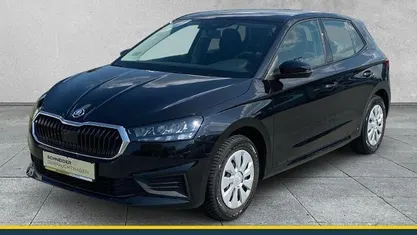 Schwarz Gebraucht 2022 Skoda Fabia Active Kleinwagen | 13.990 € (Fairer Preis)