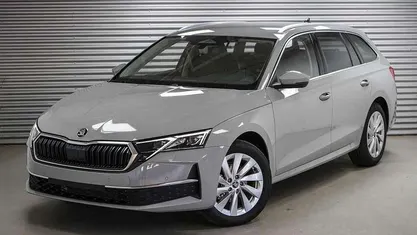 Gebraucht 2025 Skoda Octavia Selection Kombi | 33.290 € (Guter Preis)