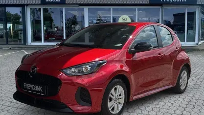 Gebraucht Mazda 2 Center-Line 116 PS (85 kW) 2025 Rot Kleinwagen