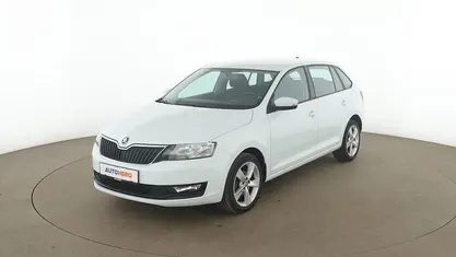 Gebraucht Skoda Rapid Cool Edition 95 PS (69 kW) 2018 Weiß Kleinwagen