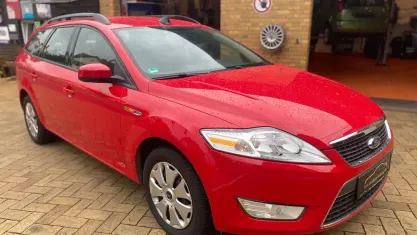 Gebraucht Ford Mondeo Trend 146 PS (107 kW) 2009 Rot Kombi