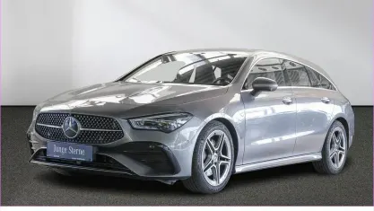 Gebraucht Mercedes CLA200 Shooting Brake AMG line 163 PS (119 kW) 2025 Lack mountaingrau Kombi