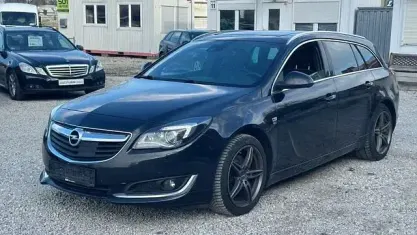 Używany Opel Insignia OPC 194 KM (142 kW) 2015 Czarny Kombi