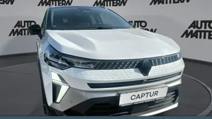 Uusi Renault Captur Esprit Alpine 116 HP (85 kW) 2025 Musta Katumaasturi