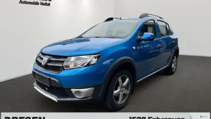 Gebraucht Dacia Sandero Prestige 90 PS (66 kW) 2016 Blau Limousine