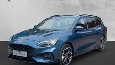 Chromablau metallic Gebraucht 2020 Ford Focus ST-Line X Limousine | 20.700 € (Fairer Preis)