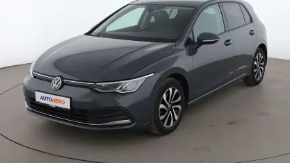 Gebraucht VW Golf VIII Active 150 PS (110 kW) 2021 Grau Limousine