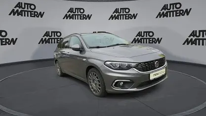 Grau Gebraucht 2016 Fiat Tipo Kombi | 9.990 € (Fairer Preis)