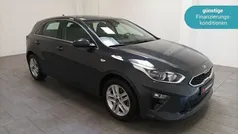 Grau Gebraucht 2021 Kia Ceed Vision Limousine | 19.470 € (Fairer Preis)