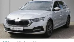Brilliantsilber metallic Gebraucht 2022 Skoda Octavia Clever Kombi | 20.980 € (Guter Preis)