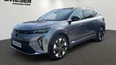 Grau Gebraucht 2025 Renault Scénic Iconic Van / Kleinbus | 45.990 € (Fairer Preis)