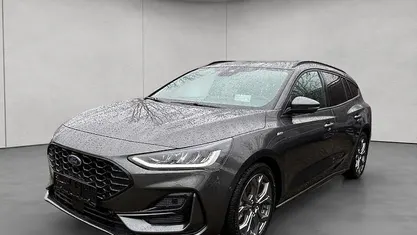 Gebraucht Ford Focus ST-Line X 155 PS (114 kW) 2024 Grau Kombi