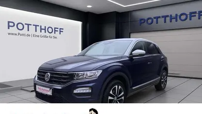 Blau Gebraucht 2019 VW T-Roc IQ Drive SUV | 16.443 € (Fairer Preis)