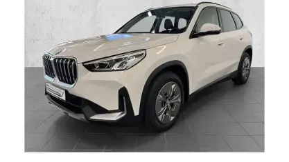 Gebraucht BMW iX1 Shadowline 230 kW (313 PS) 2023 Weiß SUV