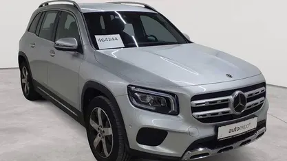 Iridiumsilber metallic Gebraucht 2020 Mercedes GLB200 Progressive SUV | 27.290 € (Superpreis)