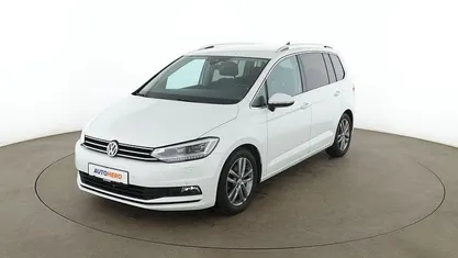 Gebraucht VW Touran Highline 190 PS (139 kW) 2020 Weiß Van / Kleinbus