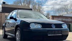 Blau Gebraucht 2002 VW Golf IV Limousine | 2.290 € (Fairer Preis)