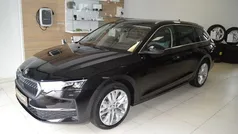 Schwarz Gebraucht 2024 Skoda Octavia Selection Kombi | 33.380 € (Guter Preis)