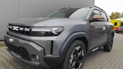 Gebraucht 2025 Dacia Duster Extreme SUV | 30.990 € (Fairer Preis)