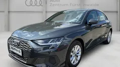 Grau Gebraucht 2022 Audi A3 Sportback Basis Limousine | 28.925 € (Fairer Preis)