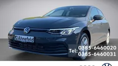 Gebraucht 2023 VW Golf VIII Life Limousine | 27.888 € (Fairer Preis)