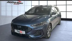 Chromablau (metallic) Gebraucht 2023 Ford Focus ST-Line Kombi | 26.400 € (Fairer Preis)
