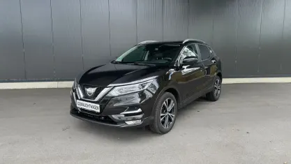 Gebraucht Nissan Qashqai N-Connecta 163 PS (119 kW) 2018 Schwarz (metallic) SUV