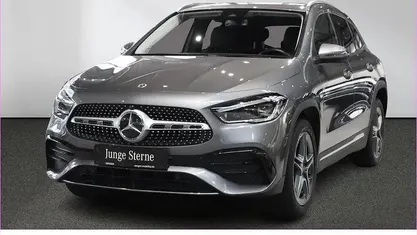 Gebraucht Mercedes GLA250 AMG 218 PS (160 kW) 2022 Grau SUV