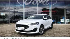 Weiß Gebraucht 2023 Ford Focus Titanium Kombi | 22.985 € (Fairer Preis)