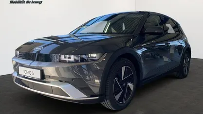 Neu Hyundai Ioniq 5 83 kW (114 PS) 2026 Ecotronic grey SUV