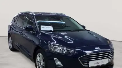 Gebraucht Ford Focus Cool & Connect 150 PS (110 kW) 2021 Blazer blau Kombi