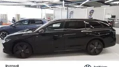 Gebraucht 2024 VW Passat R-line Kombi | 43.890 € (Superpreis)
