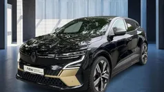 Schwarz Gebraucht 2022 Renault Mégane Iconic Limousine | 24.990 € (Superpreis)