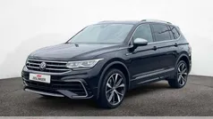 Schwarz Gebraucht 2024 VW Tiguan Allspace R-line SUV | 44.945 € (Fairer Preis)