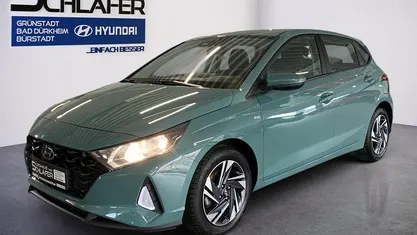 Gebraucht Hyundai i20 Trend 101 PS (74 kW) 2022 Kleinwagen