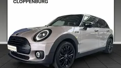 Grau Gebraucht 2022 Mini Cooper Clubman Kombi | 26.890 € (Fairer Preis)
