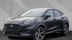 Agate black (schwarz metallic) Gebraucht 2025 Ford Puma ST-Line SUV | 27.450 € (Fairer Preis)