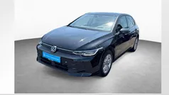 Gebraucht 2024 VW Golf VIII Life Limousine | 25.906 € (Fairer Preis)