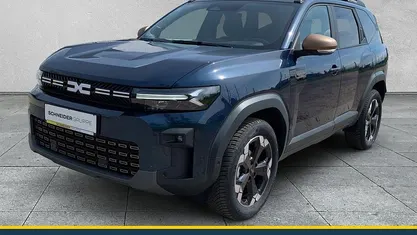Blau Gebraucht 2025 Dacia Bigster Extreme SUV | 29.890 € (Fairer Preis)