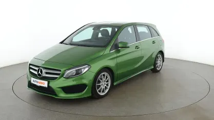 Gebraucht Mercedes B220 AMG line 177 PS (130 kW) 2017 Grün Kleinwagen