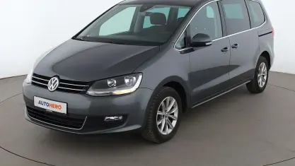 Gebraucht VW Sharan Comfortline 150 PS (110 kW) 2019 Grau Van / Kleinbus