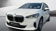 Alpinweiss iii Gebraucht 2024 BMW 218 Active Tourer Van / Kleinbus | 37.400 € (Fairer Preis)