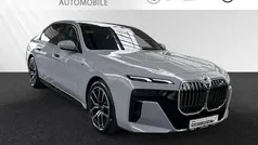 Brooklyn grau metallic Gebraucht 2024 BMW 740 M Sport Limousine | 99.888 € (Fairer Preis)