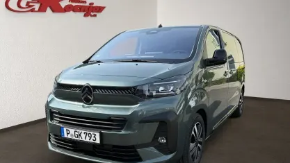 Gebraucht Citroën Spacetourer 179 PS (131 kW) 2026 Grün Van / Kleinbus