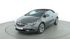 Grau Gebraucht 2018 Opel Cascada Ultimate Cabrio | 16.330 € (Fairer Preis)