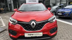 Dezirrot metallic Gebraucht 2020 Renault Kadjar Business SUV | 15.990 € (Fairer Preis)