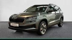Graphitegrau metallic Gebraucht 2022 Skoda Karoq Tour SUV | 27.950 € (Fairer Preis)